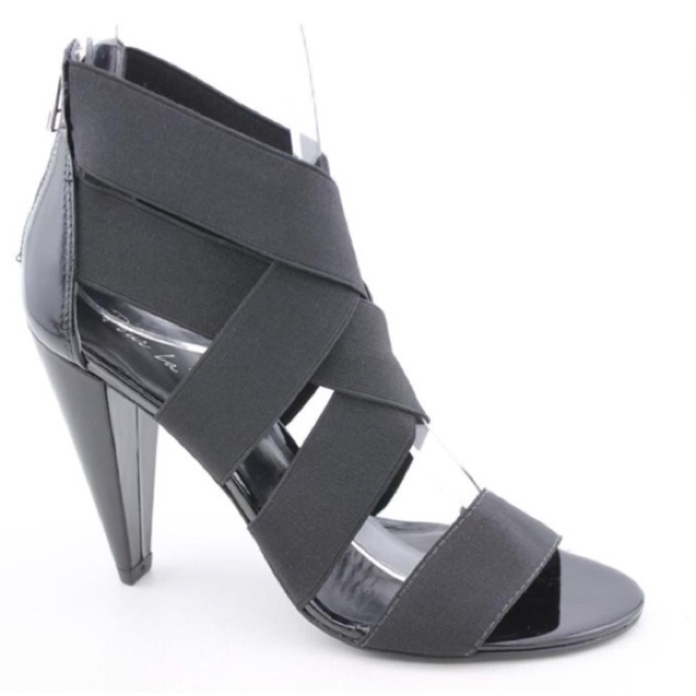 •Pour La Victoire• Caitlin Strappy Heels in Black - Picture 1 of 8